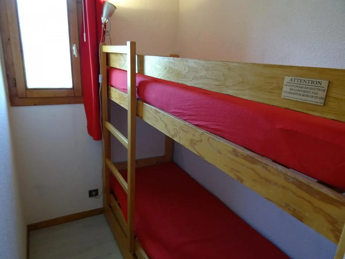Studio Pour 4 A Vallandry, Proche Des Pistes Avec Tv Et Balcon - Fr-1-411-277