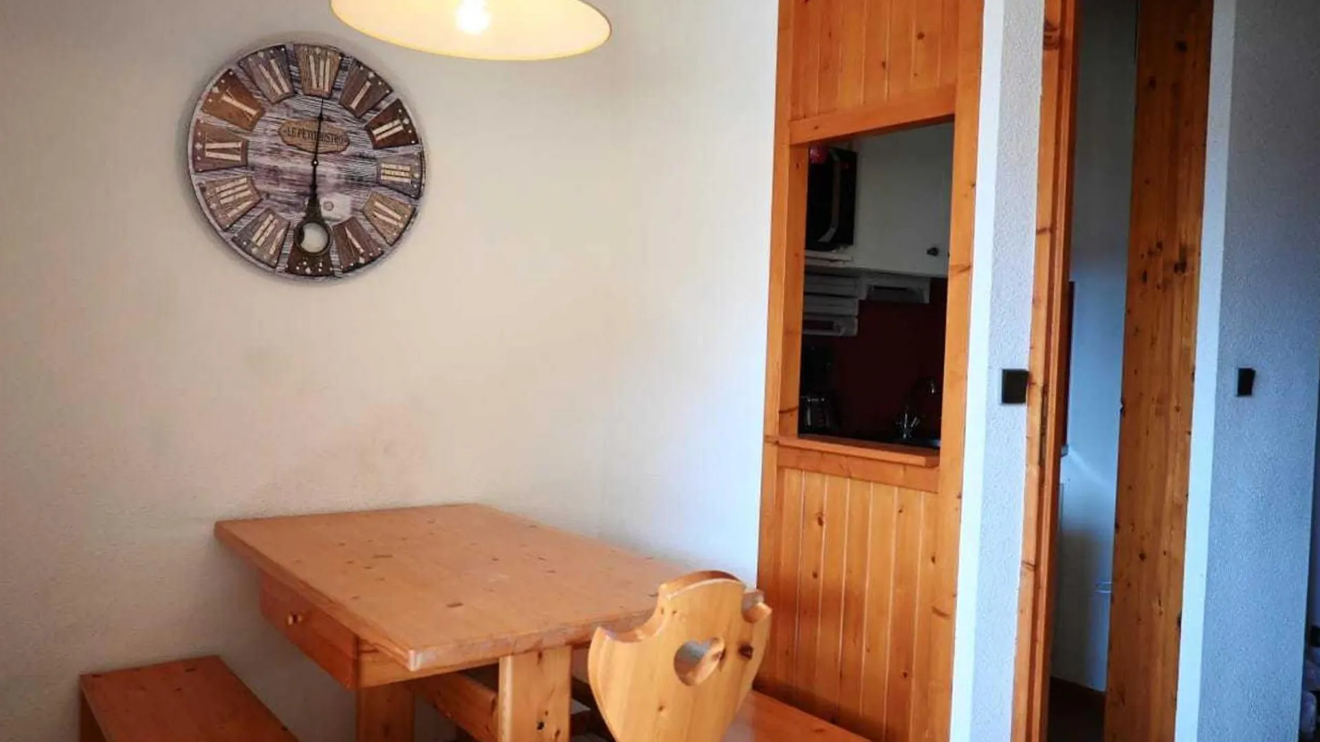 Studio Pour 4 A Vallandry, Proche Des Pistes Avec Tv Et Balcon - Fr-1-411-277 アパート